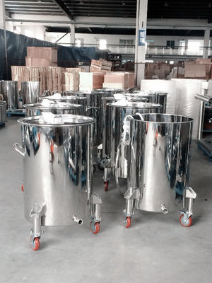 Bom preço. 316L balde de água de aço inoxidável, tanques de armazenamento de leite com rodas on-line